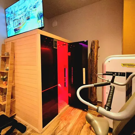 With Private Wellness * Maovice