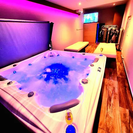 With Private Wellness Maovice